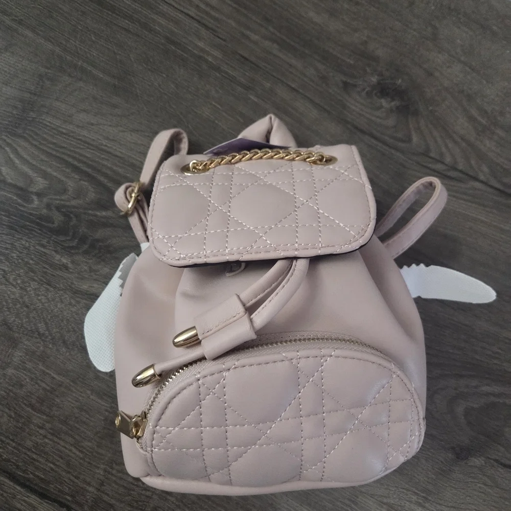 Claires chic mauve
